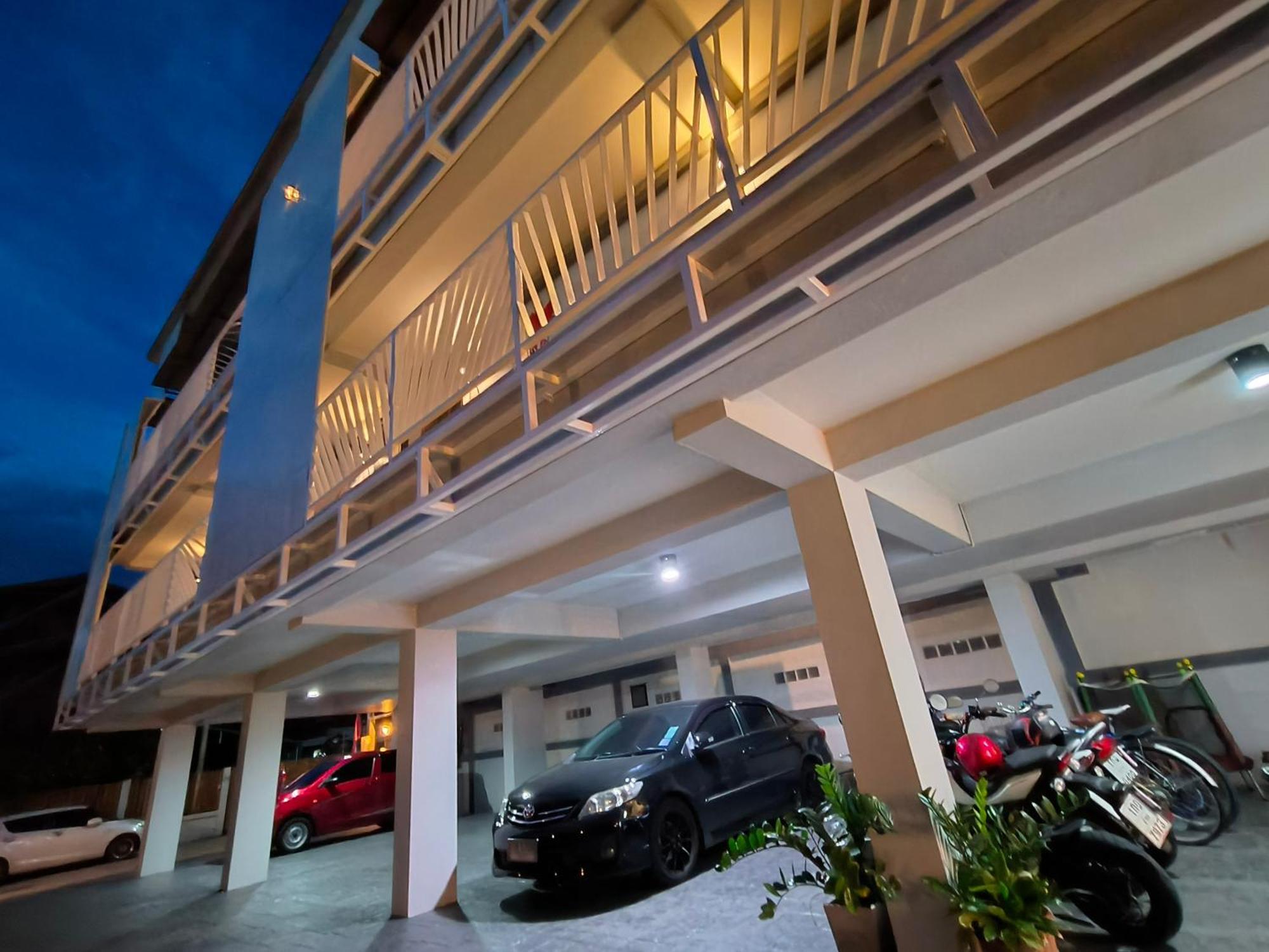 Le Neuf Nakorn Lampang Hotel Ngoại thất bức ảnh